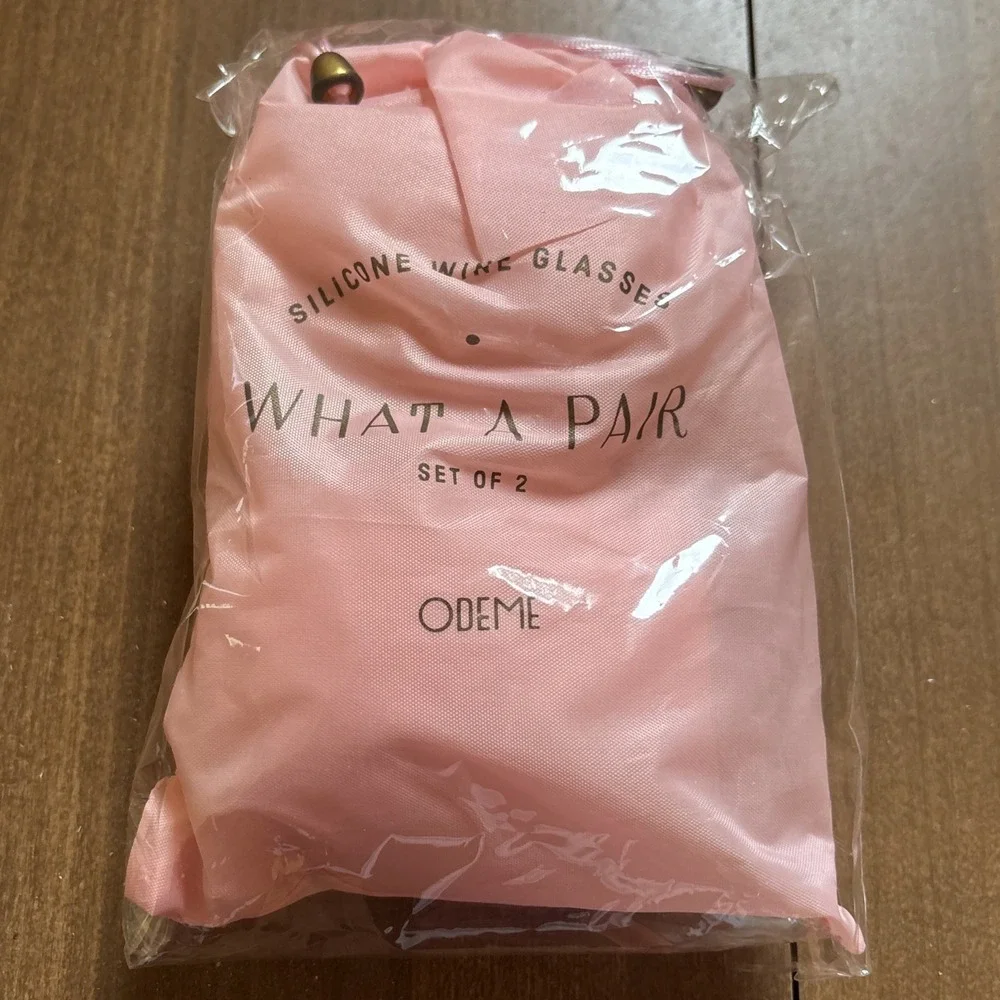 Odeme Silcone Wine Glasses What‎ A Pair Set Of 2 Pink In Gift Bag Wedding Party